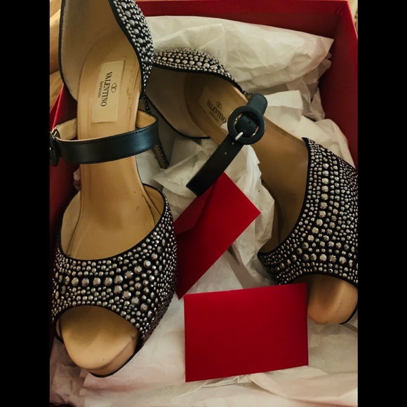 VALENTINO GARAVANI STUDDED MARYJANE STILETTOS 38/9 - Picture 2 of 5